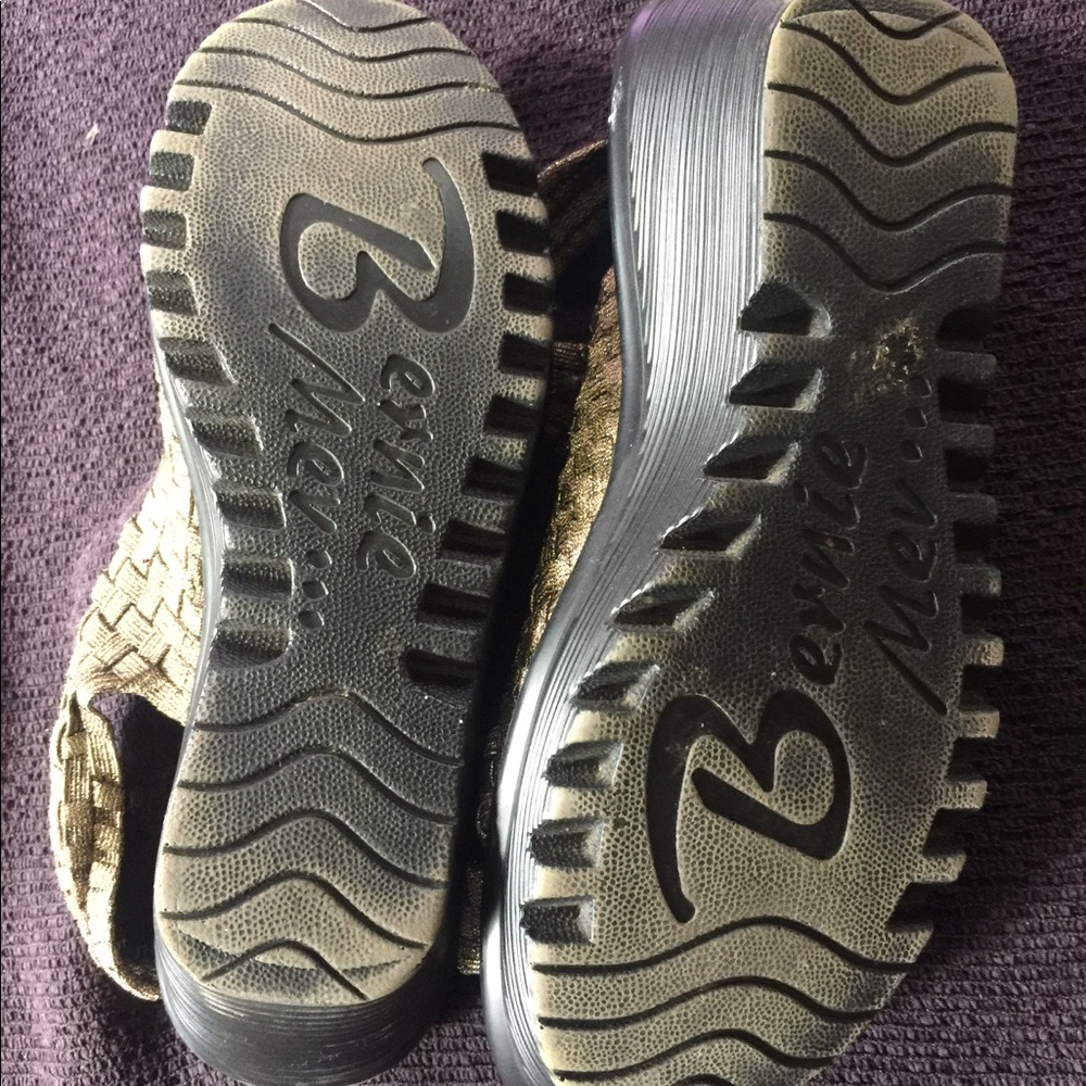 Bernie Mev Golden Stretchy Sandals